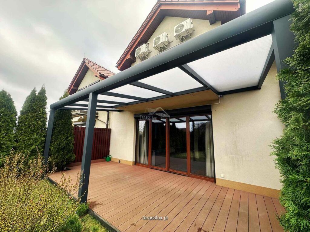 Aluminiowe zadaszenie w Krakowie