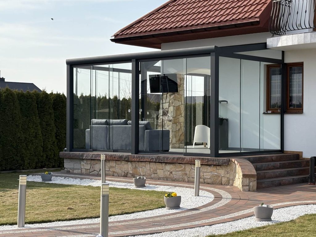 Zabudowa szklana Leżajsk